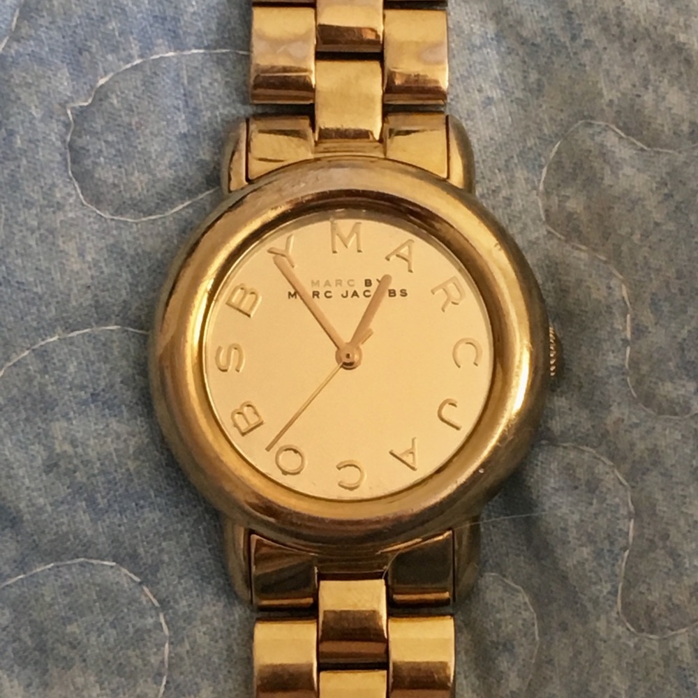 AUTHENTIC MARC BY MARC JACOBS GOLD WATCH